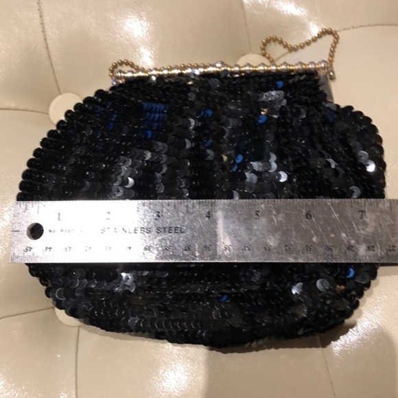 Vintage Special occasion black sequin handbag - Picture 7 of 8